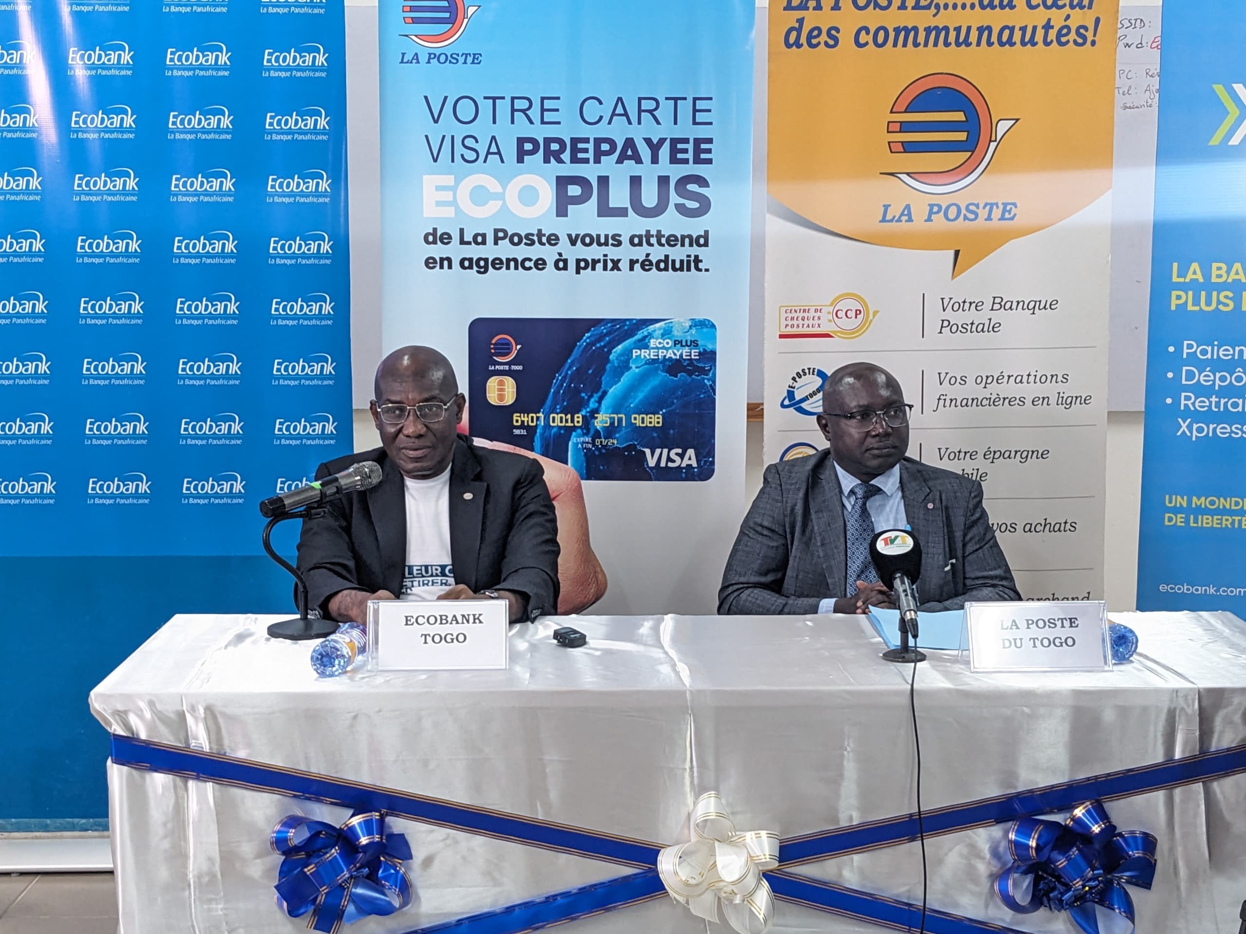 L’accès aux services financiers à la population togolaise : Ecobank Togo et La Poste du Togo concluent un partenariat stratégique
