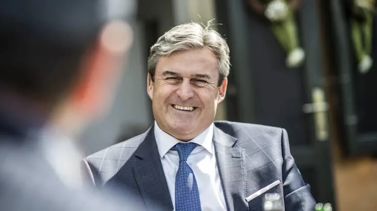 Le « Bourreau du Nigéria » à la conquête du pouvoir en Hongrie